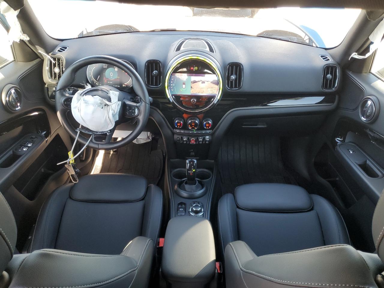 2022 MINI Cooper - Image 8