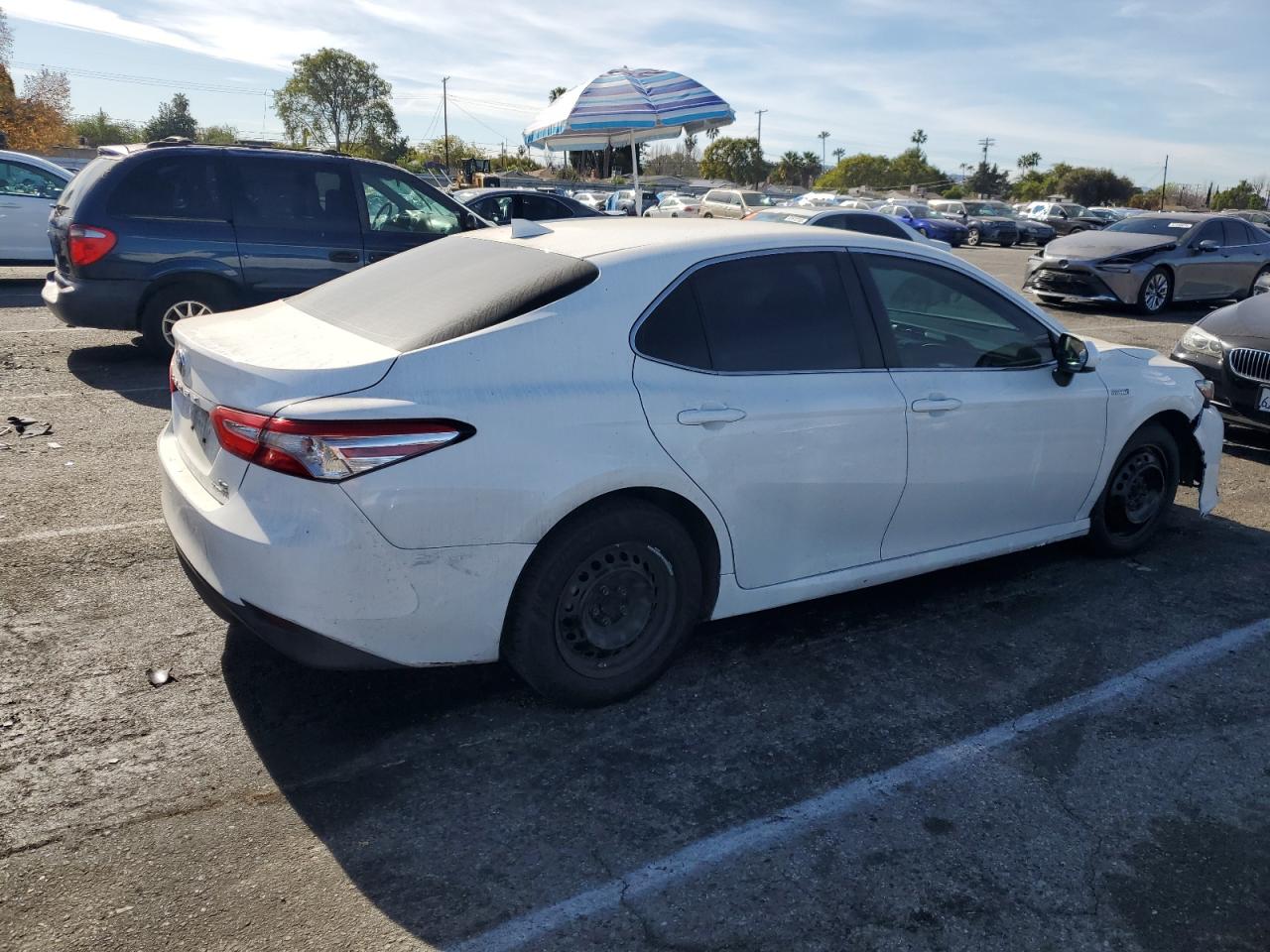 2020 Toyota Camry - Image 3