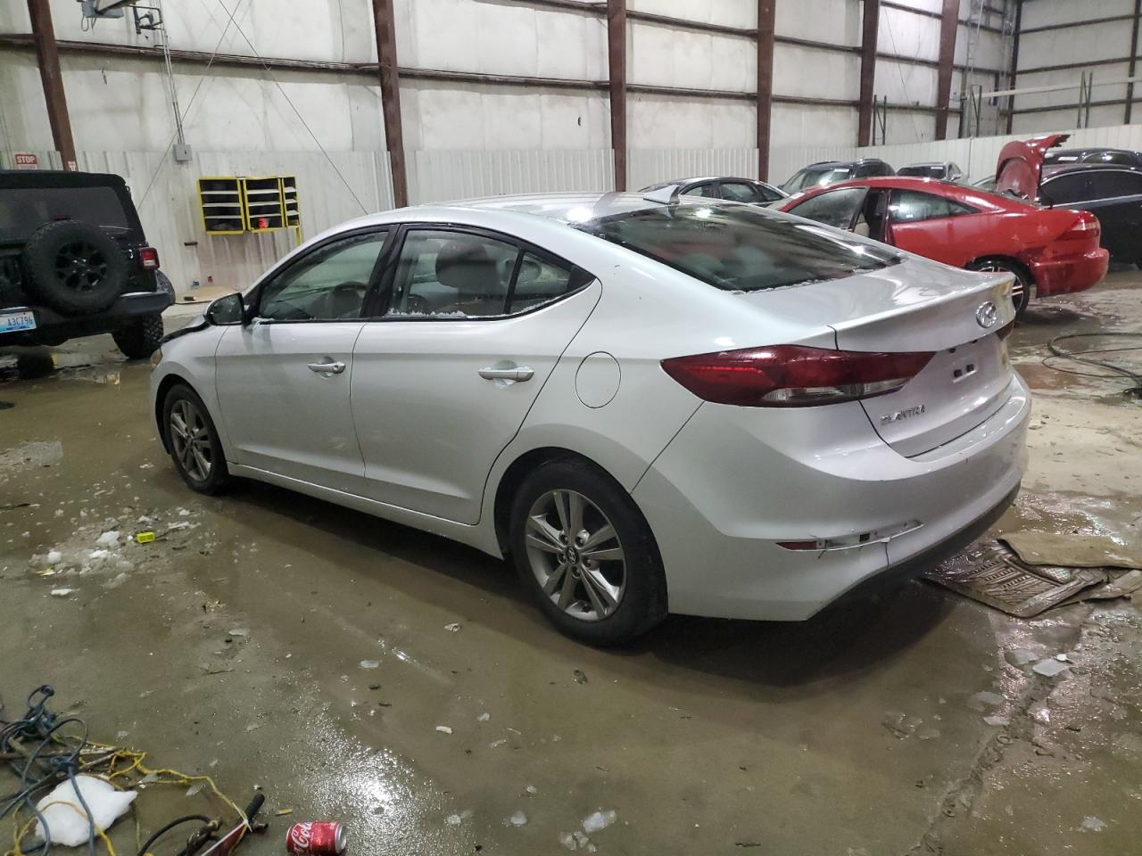 2017 Hyundai Elantra - Image 2