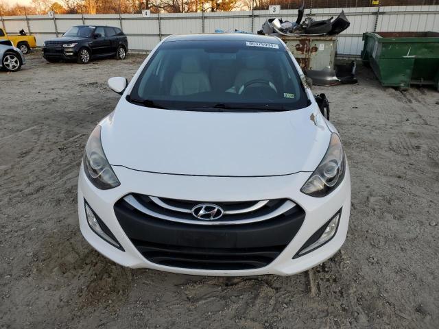  HYUNDAI ELANTRA 2013 Biały