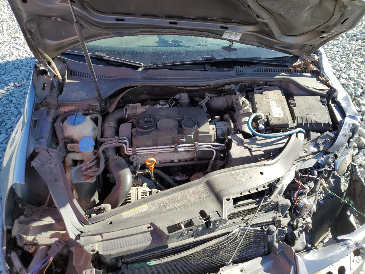 2006 Volkswagen Jetta - Image 11