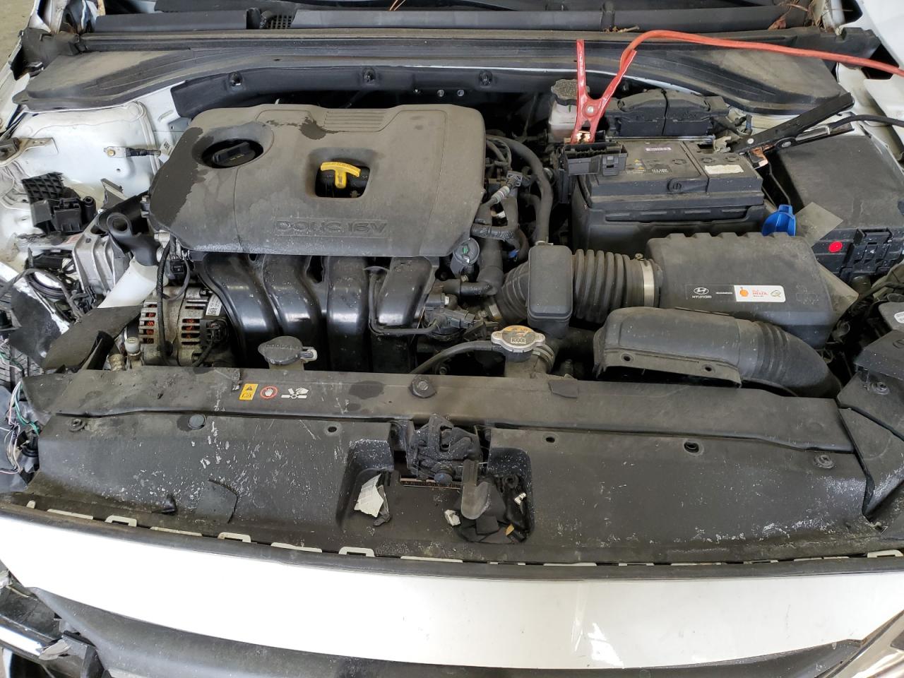 2019 Hyundai Elantra - Image 12