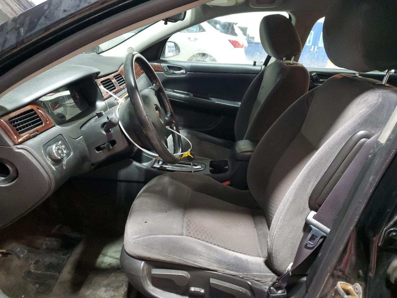 2011 Chevrolet Impala - Image 7