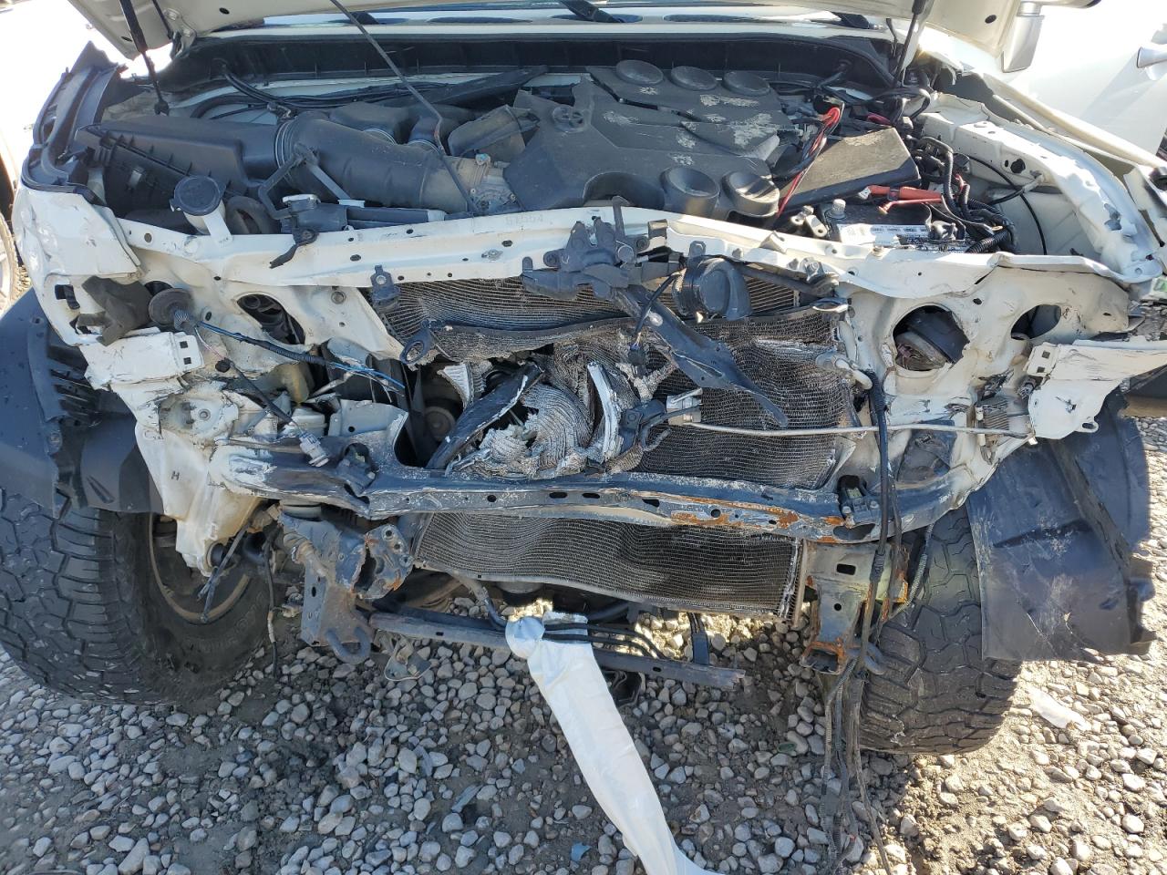 2014 Toyota FJ Cruiser - Image 11