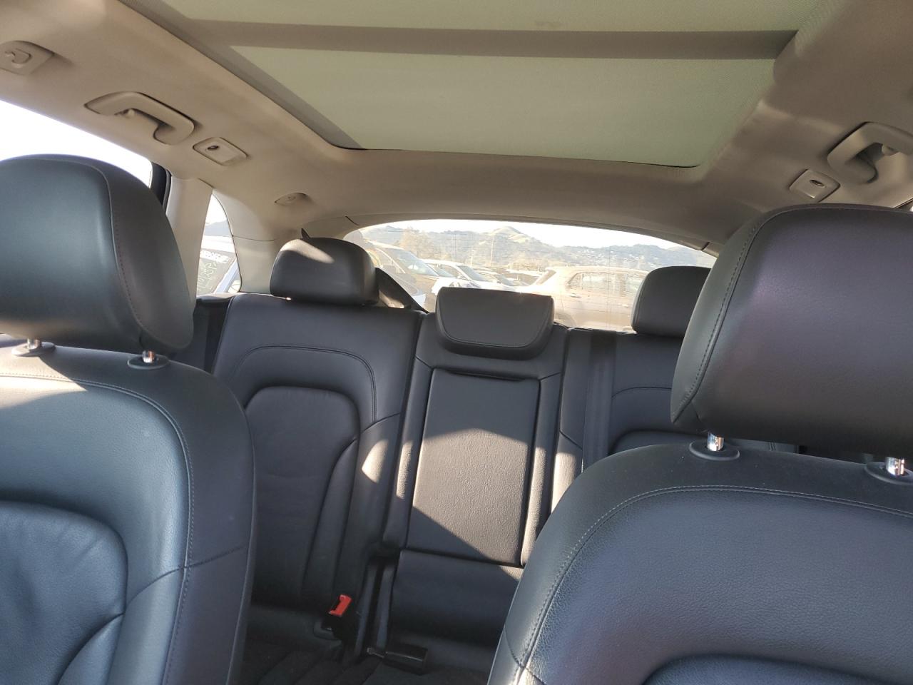 2014 Audi Q5 - Image 10