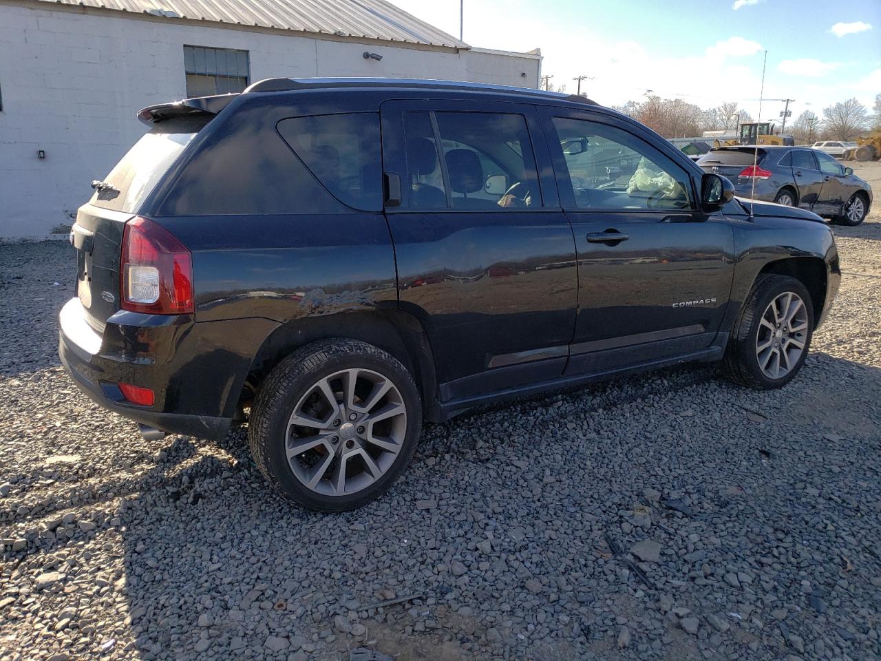 2016 Jeep Compass - Image 3