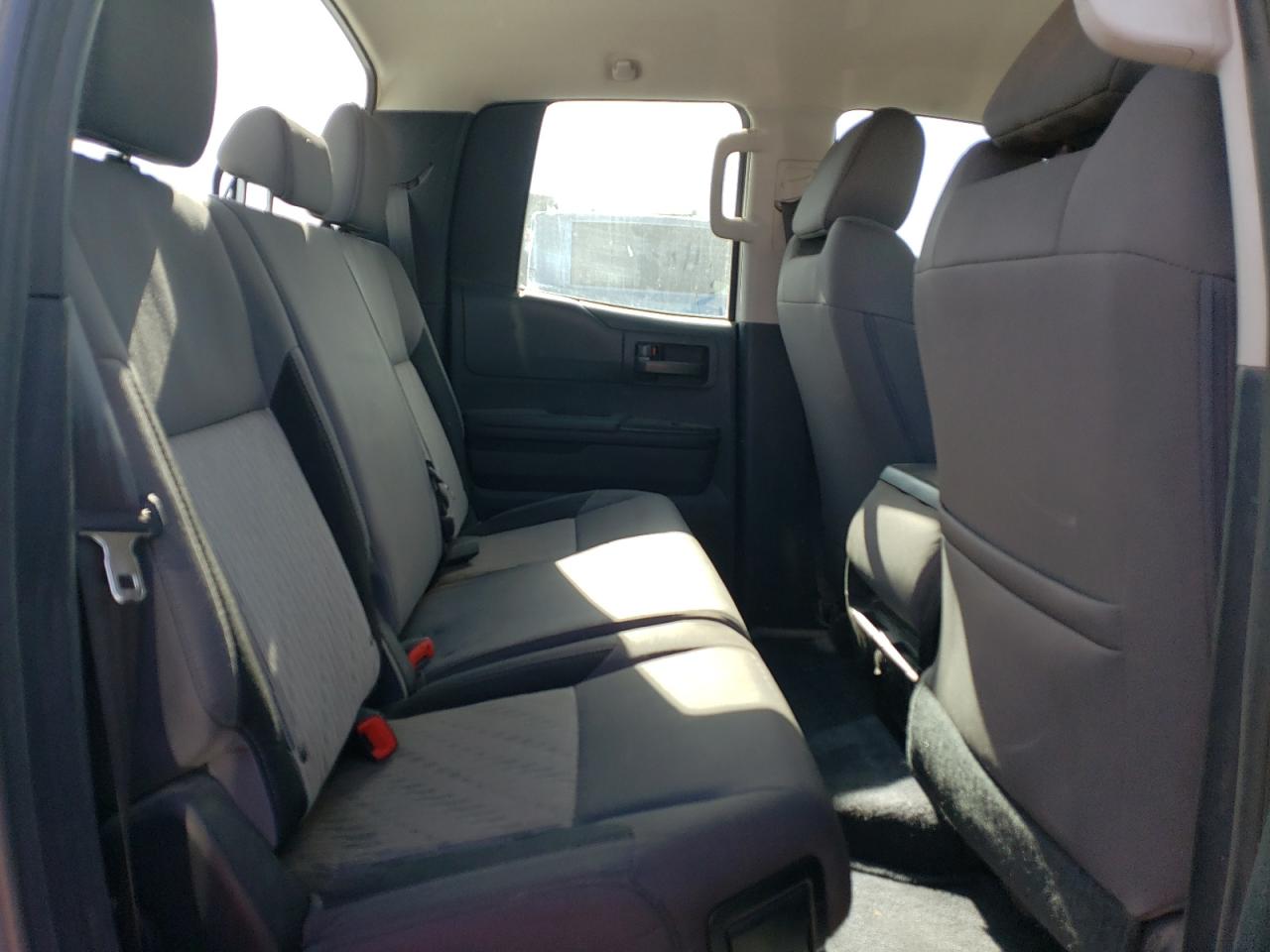 2014 Toyota Tundra - Image 10