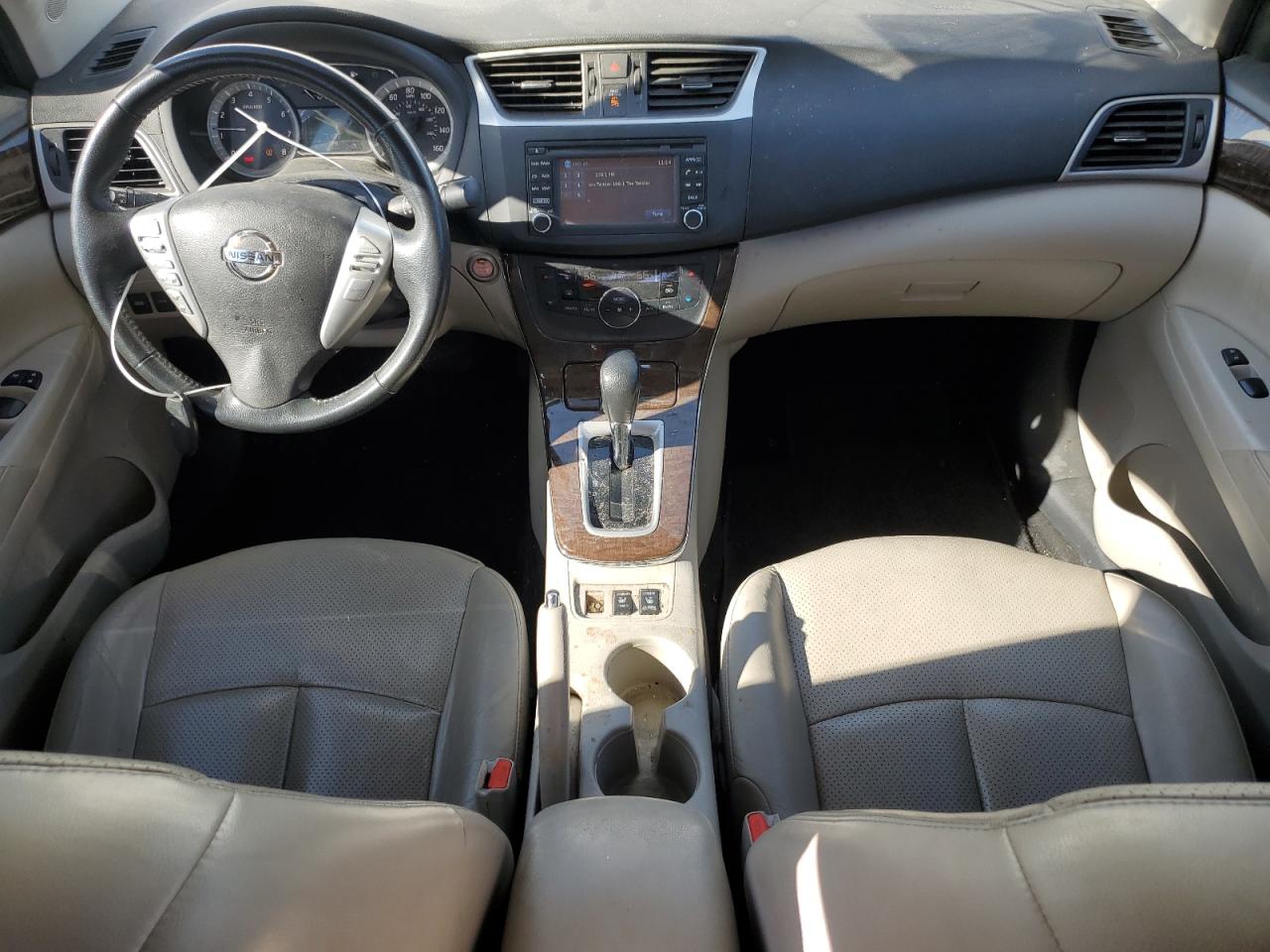 2015 Nissan Sentra - Image 8