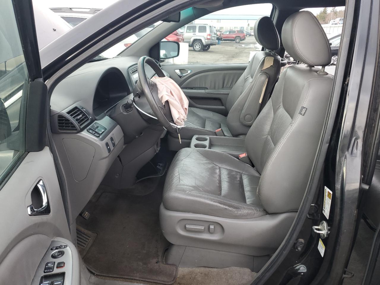 2010 Honda Odyssey - Image 7