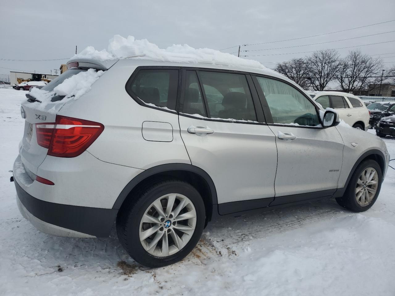 VIN 5UXWX9C59E0D18113 2014 BMW X3 no.3