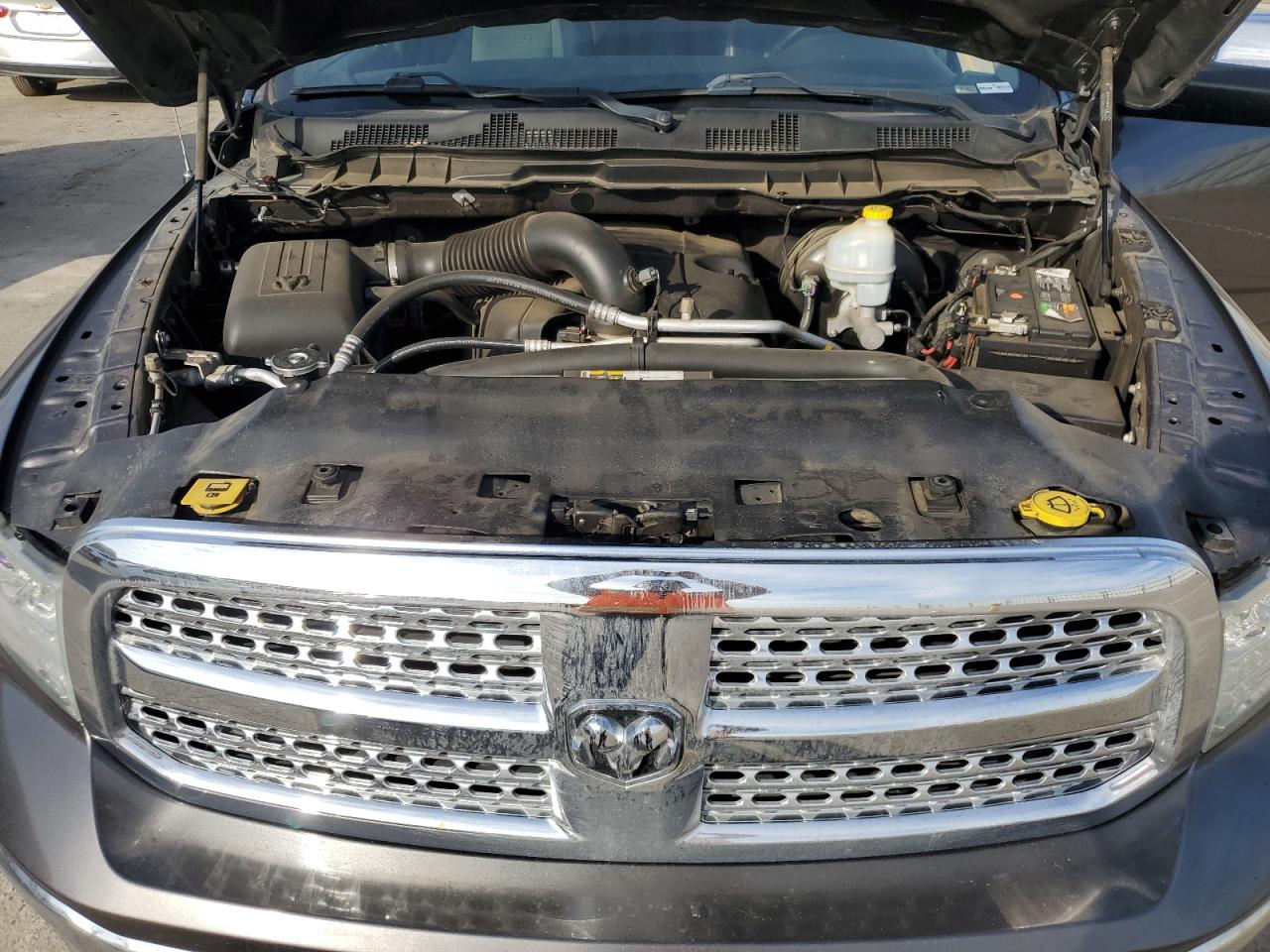 2016 RAM 1500 - Image 11