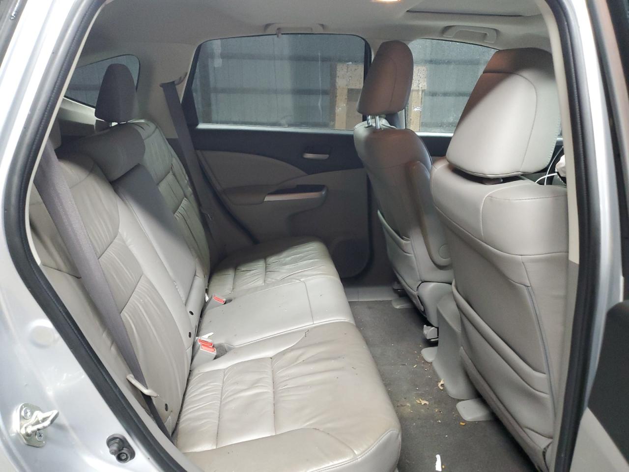 2014 Honda CR-V - Image 12