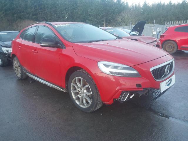 2016 VOLVO V40 CROSS