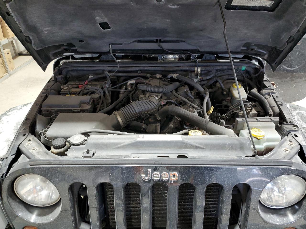2008 Jeep Wrangler - Image 11