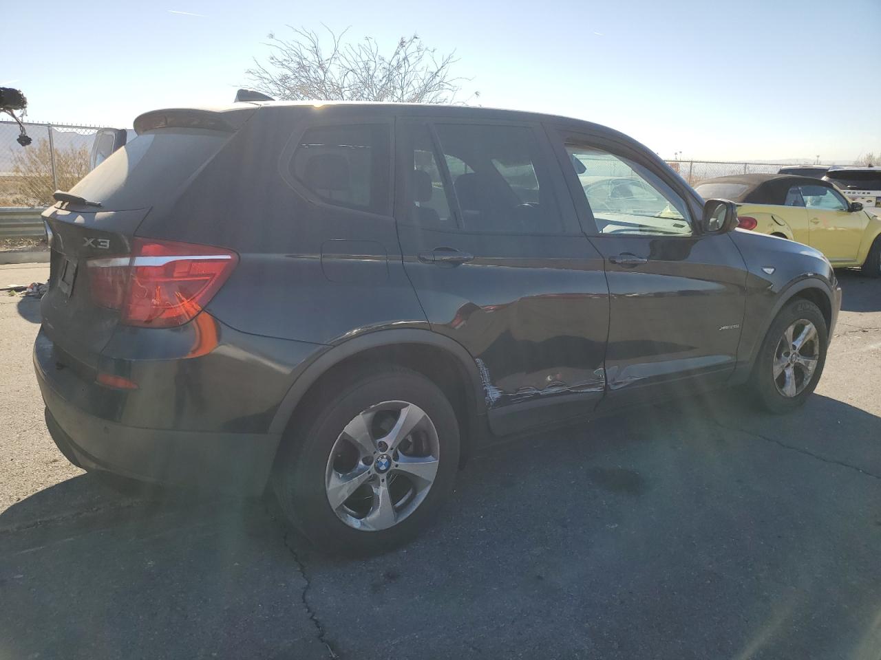 2011 BMW X3 - Image 3