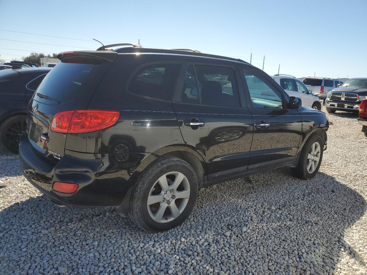 2009 Hyundai Santa Fe - Image 3