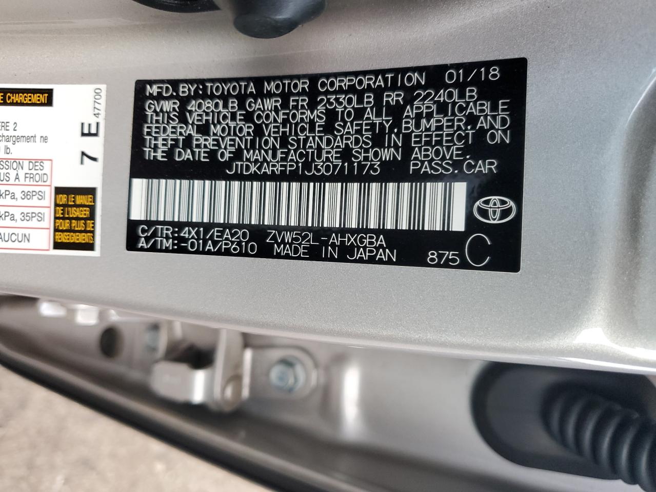 2018 Toyota Prius - Image 12
