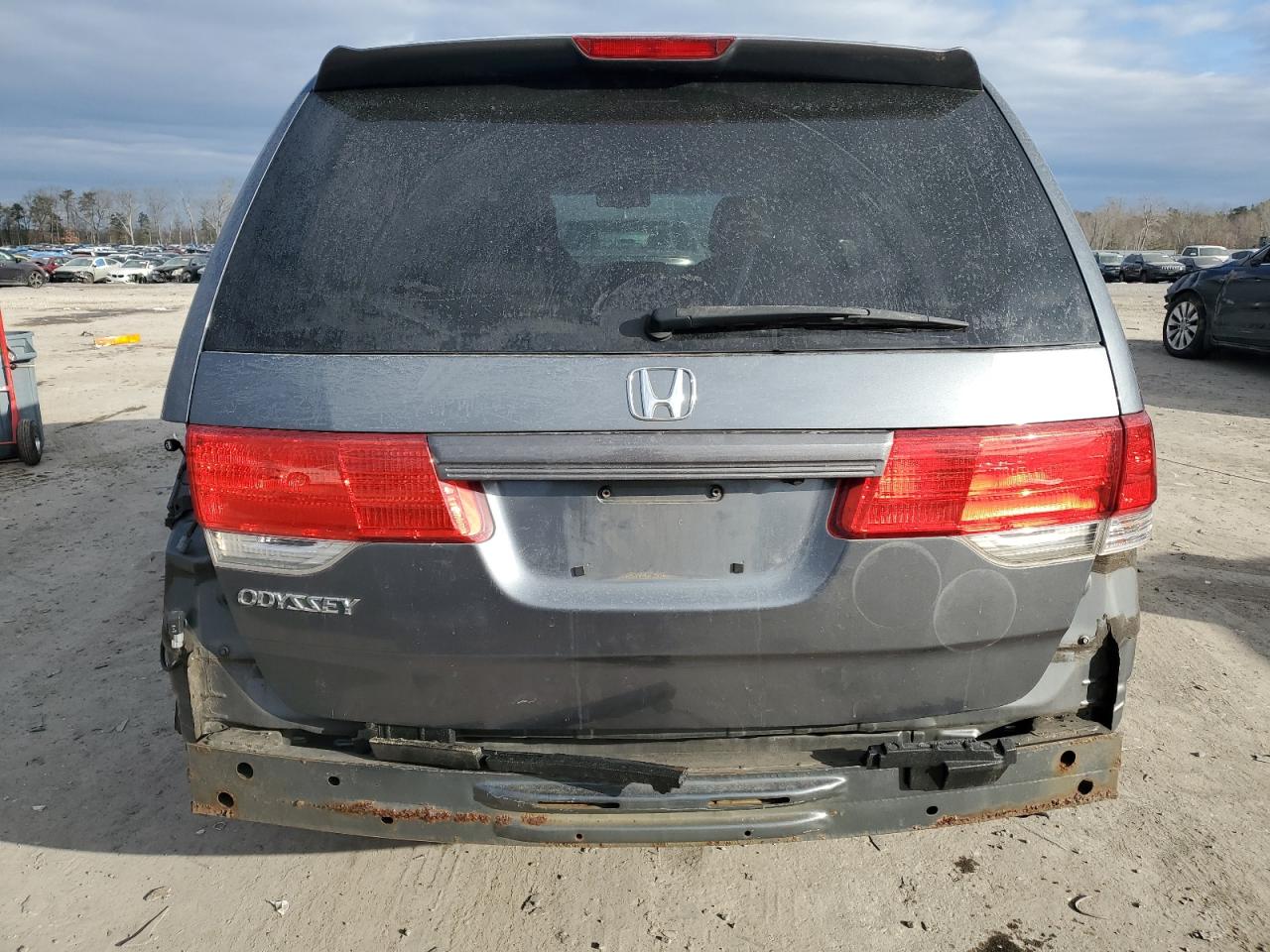 2010 Honda Odyssey - Image 6