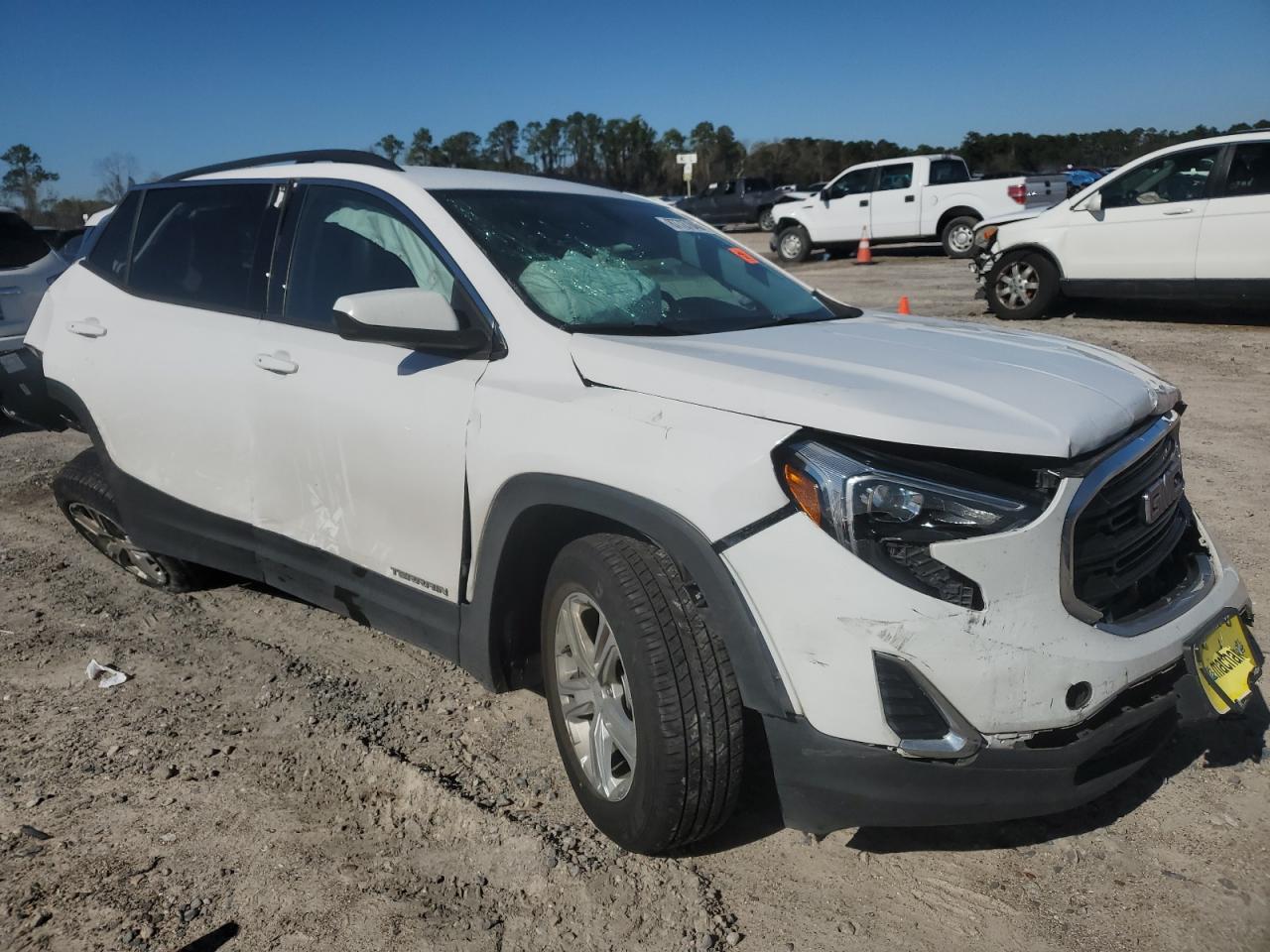 2018 GMC Terrain - Image 4