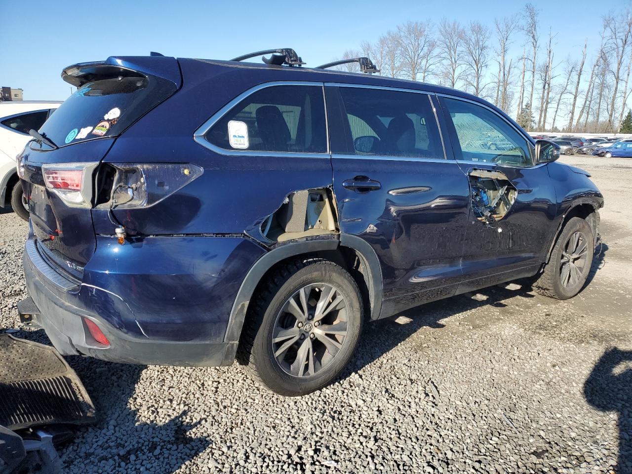 2016 Toyota Highlander - Image 3