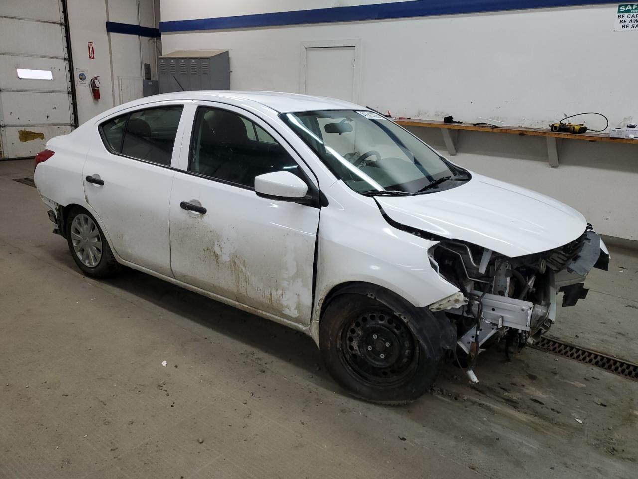 VIN 3N1CN7AP3JL802911 2018 NISSAN VERSA no.4