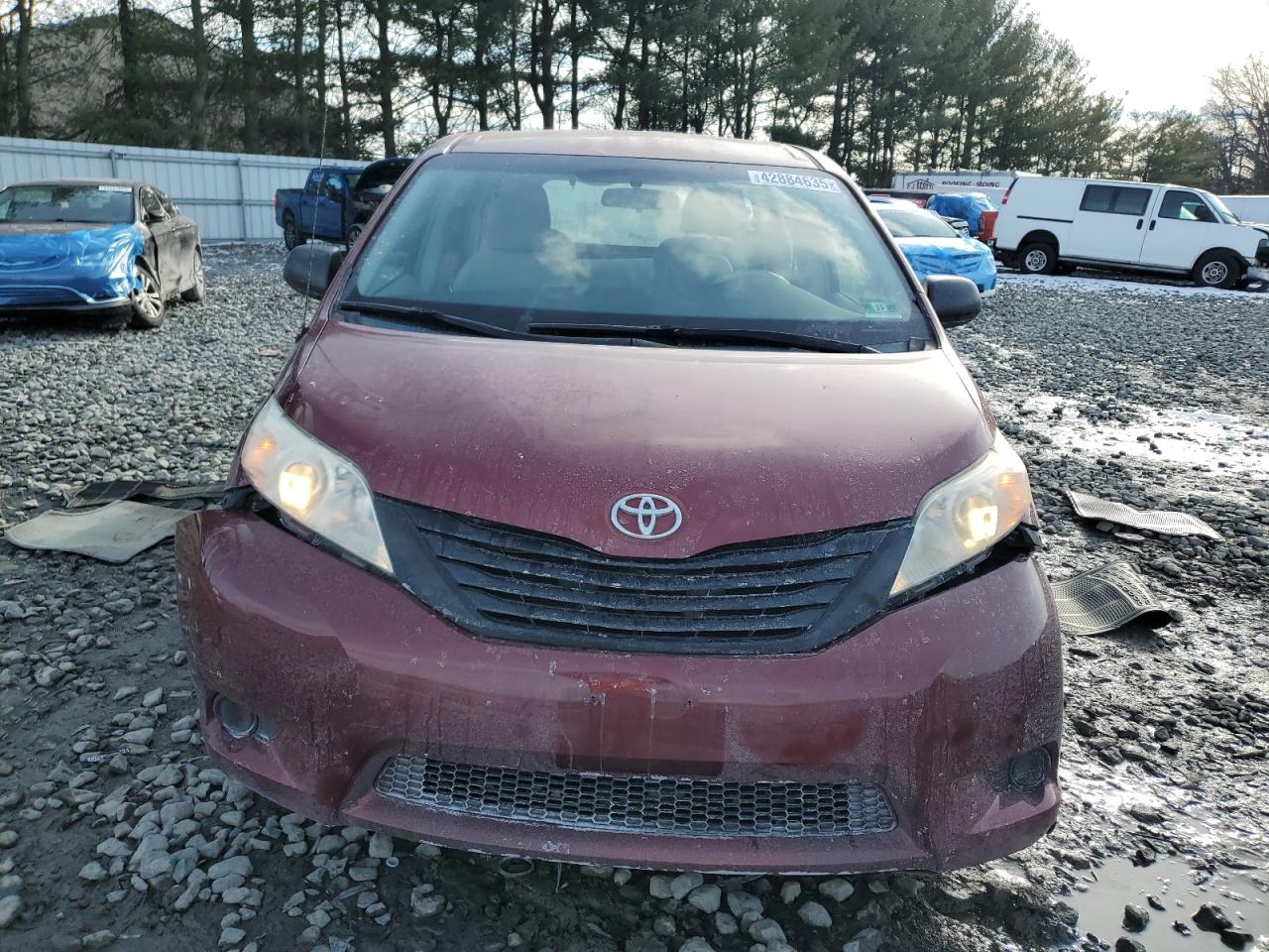 2012 Toyota Sienna - Image 5
