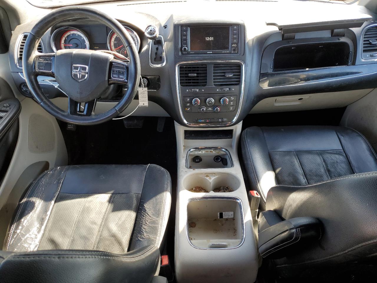 2017 Dodge Caravan - Image 8