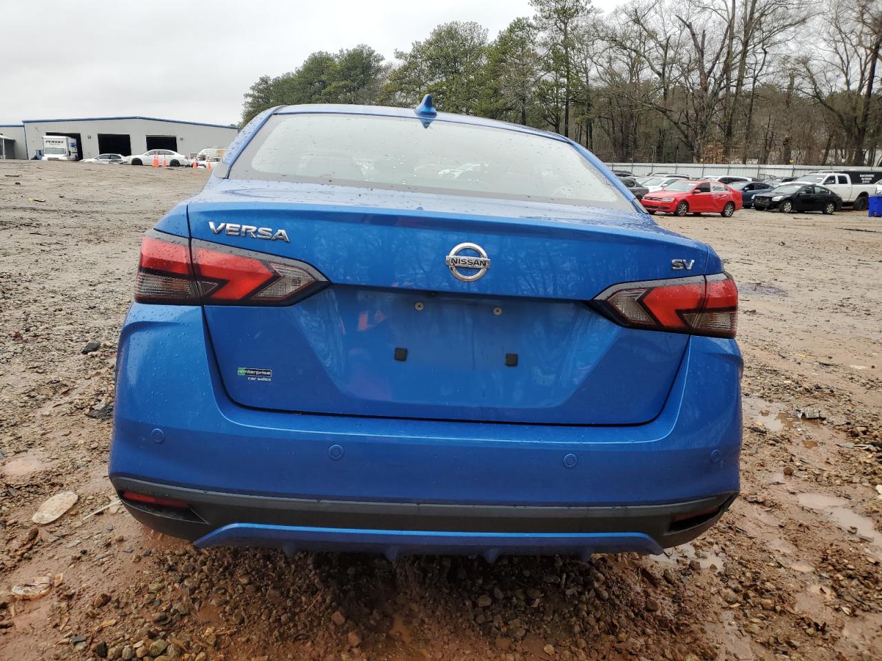 2021 Nissan Versa - Image 6