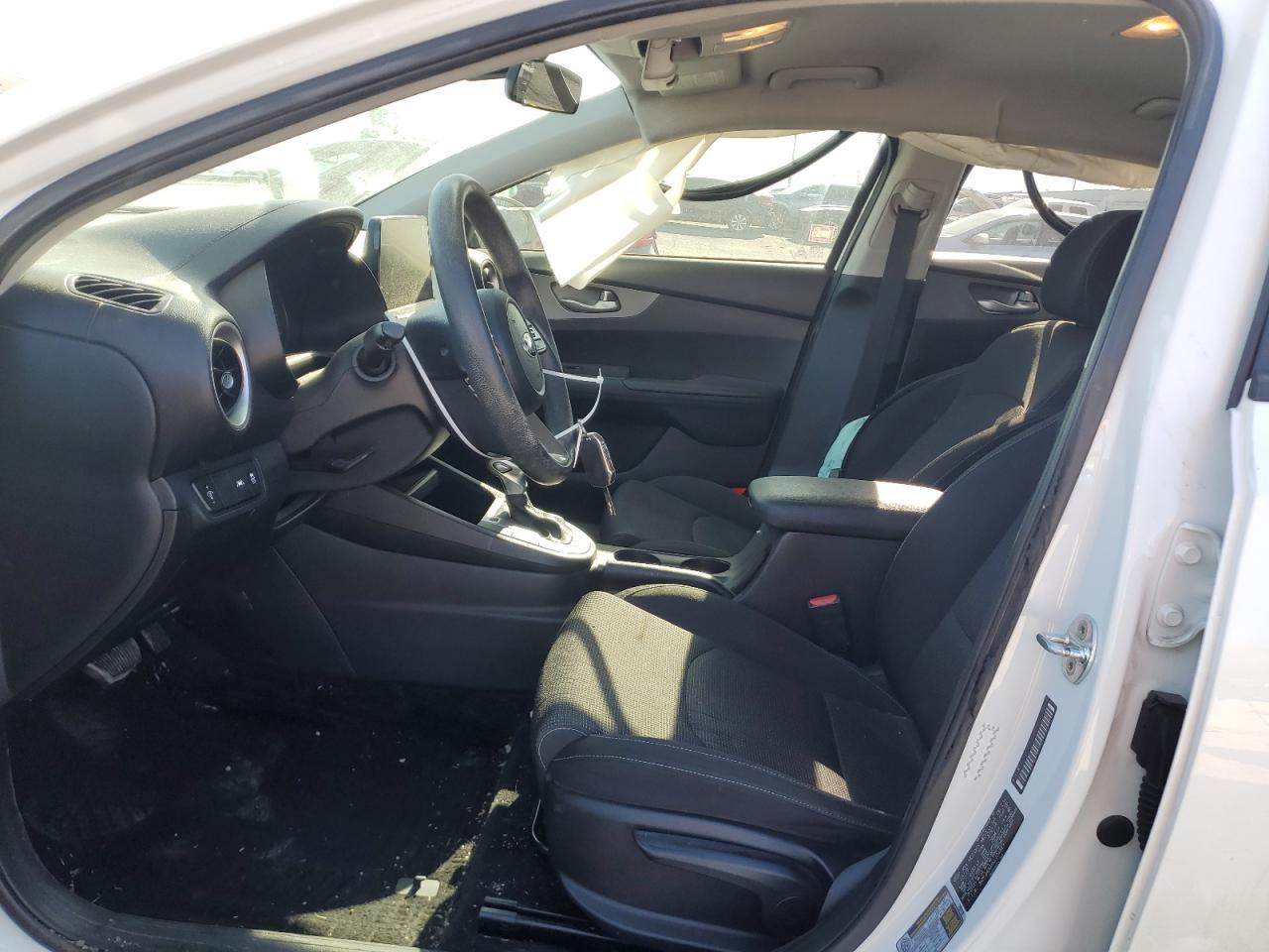 2019 Kia Forte - Image 7