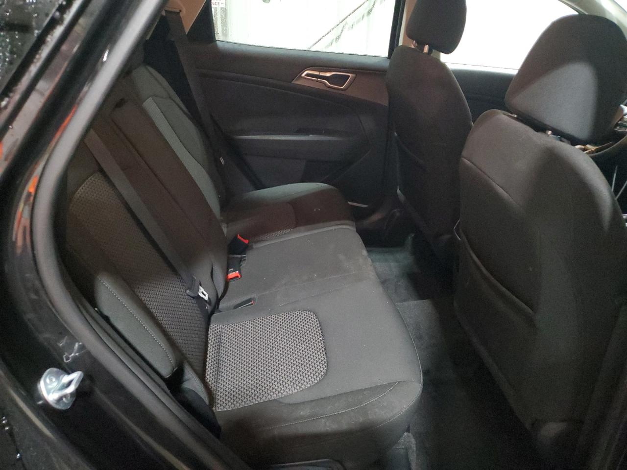 2024 Kia Sportage - Image 11