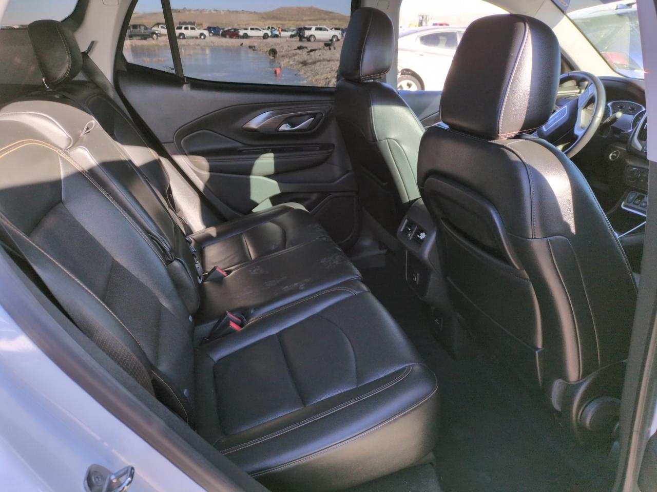 2020 GMC Terrain - Image 10