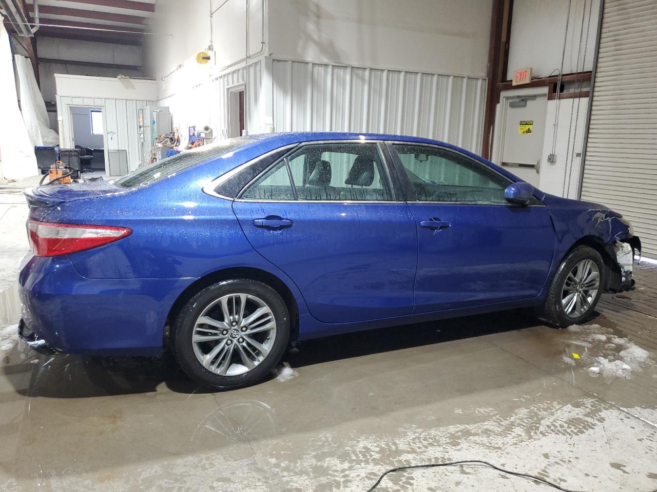 2015 Toyota Camry - Image 3
