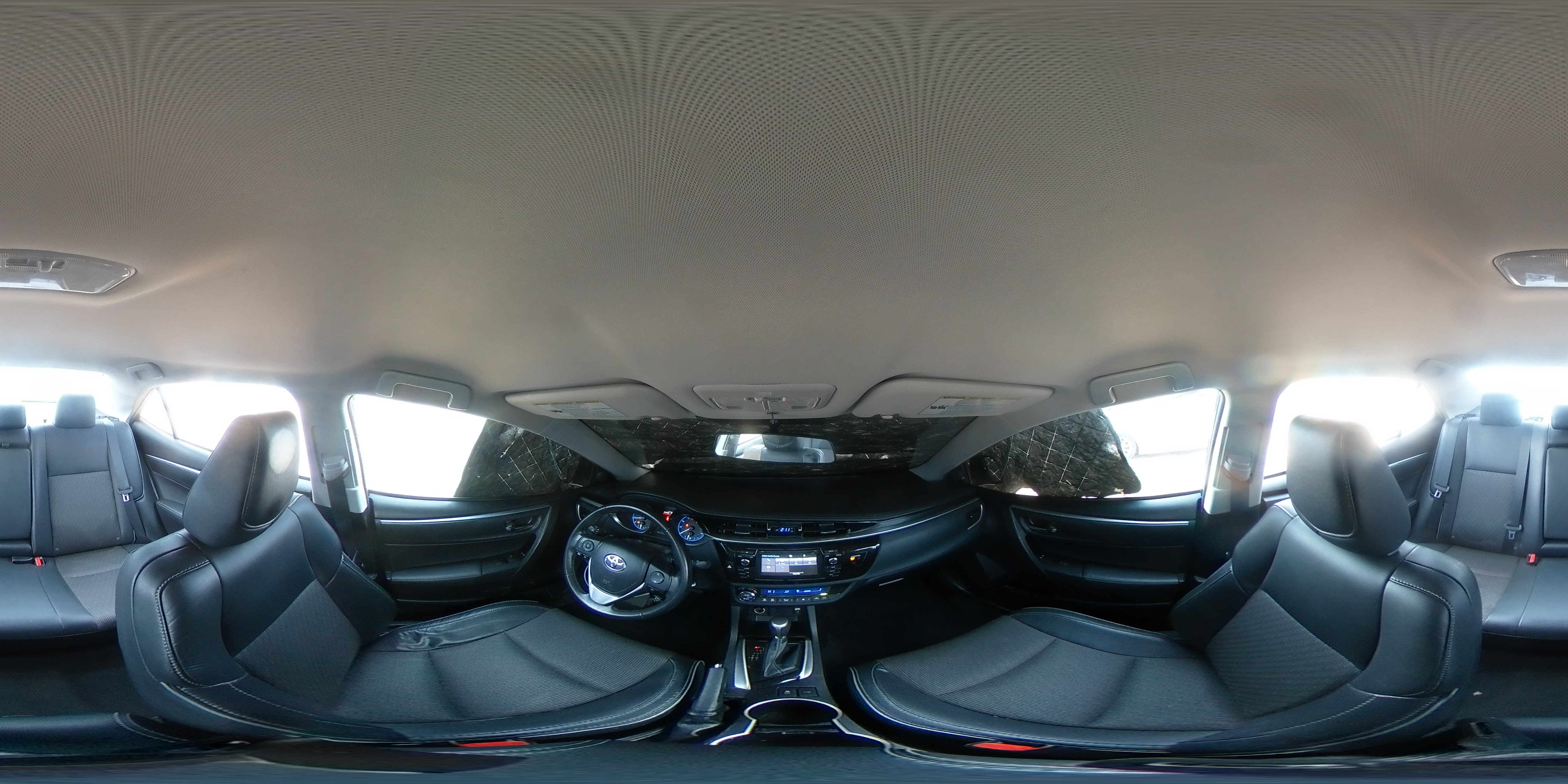 2015 Toyota Corolla - Image 13