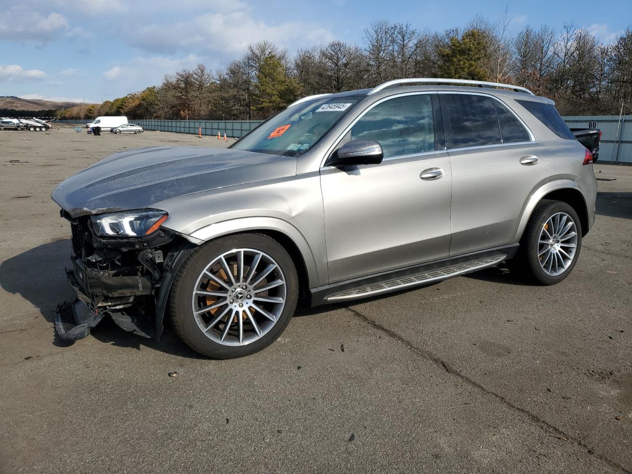 2020 Mercedes-Benz GLE - Image 1