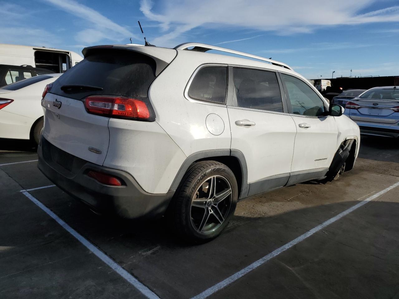 2014 Jeep Grand Cherokee - Image 3