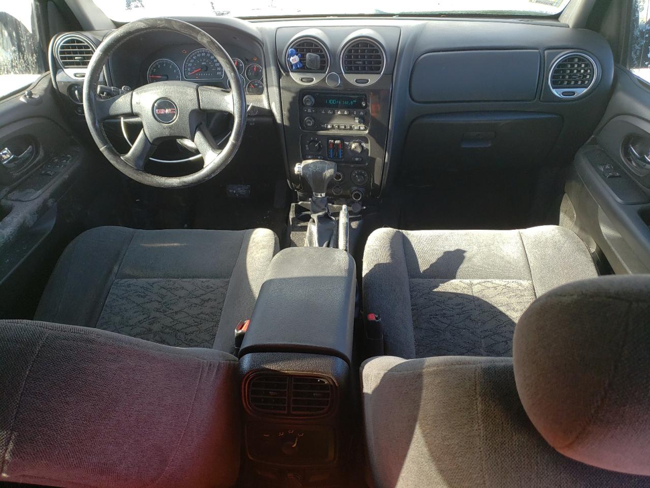 2007 GMC Envoy - Image 8