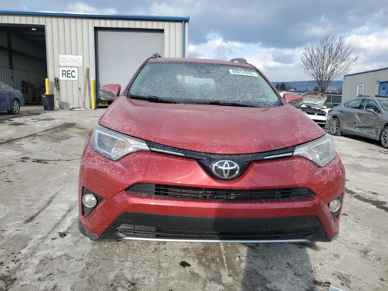 2017 Toyota RAV 4 - Image 5