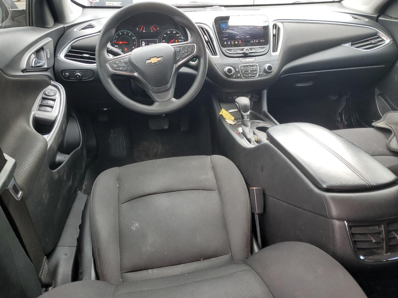 2021 Chevrolet Malibu - Image 8