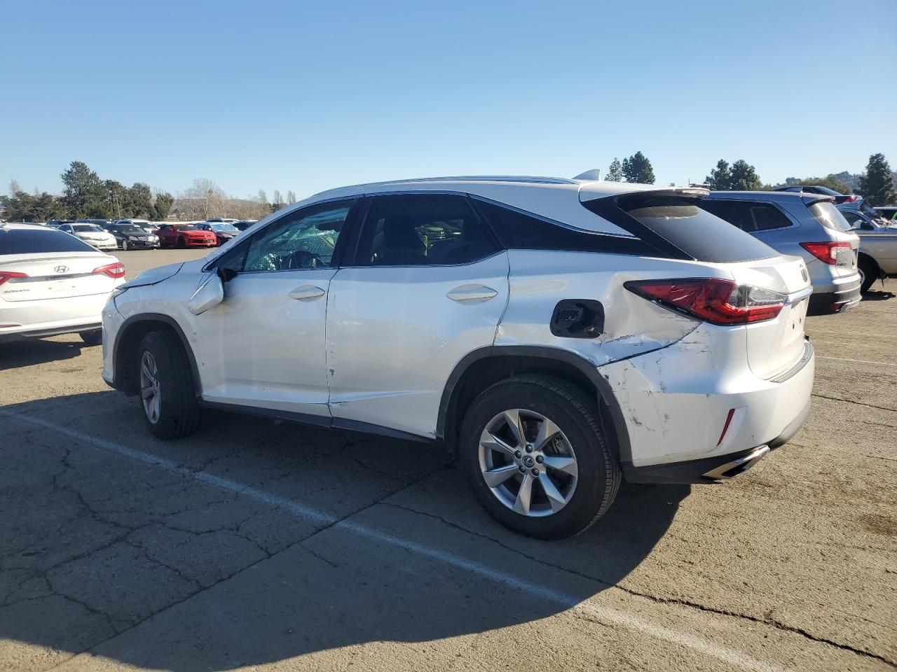 VIN 2T2BZMCAXJC155765 2018 LEXUS RX350 no.2