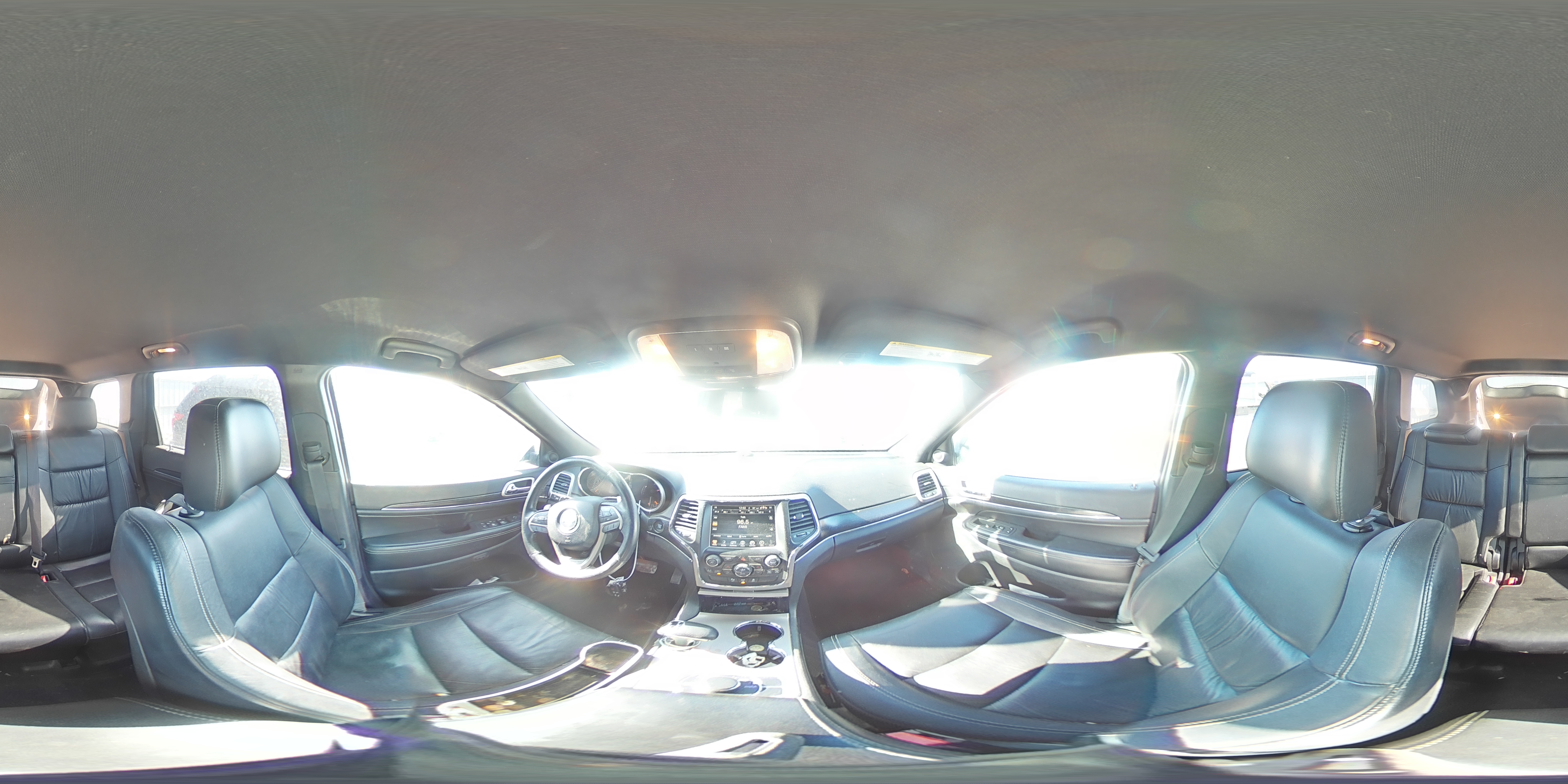 2014 Jeep Grand Cherokee - Image 14
