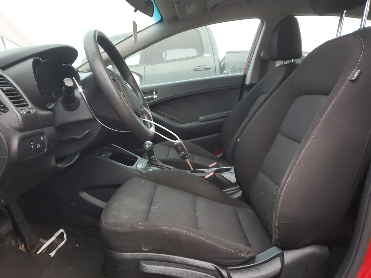 2016 Kia Forte - Image 7