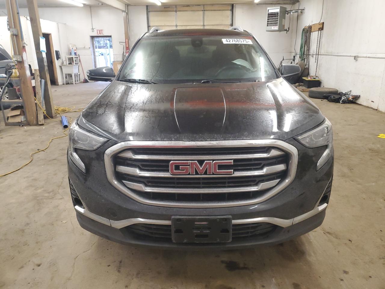 2020 GMC Terrain - Image 5
