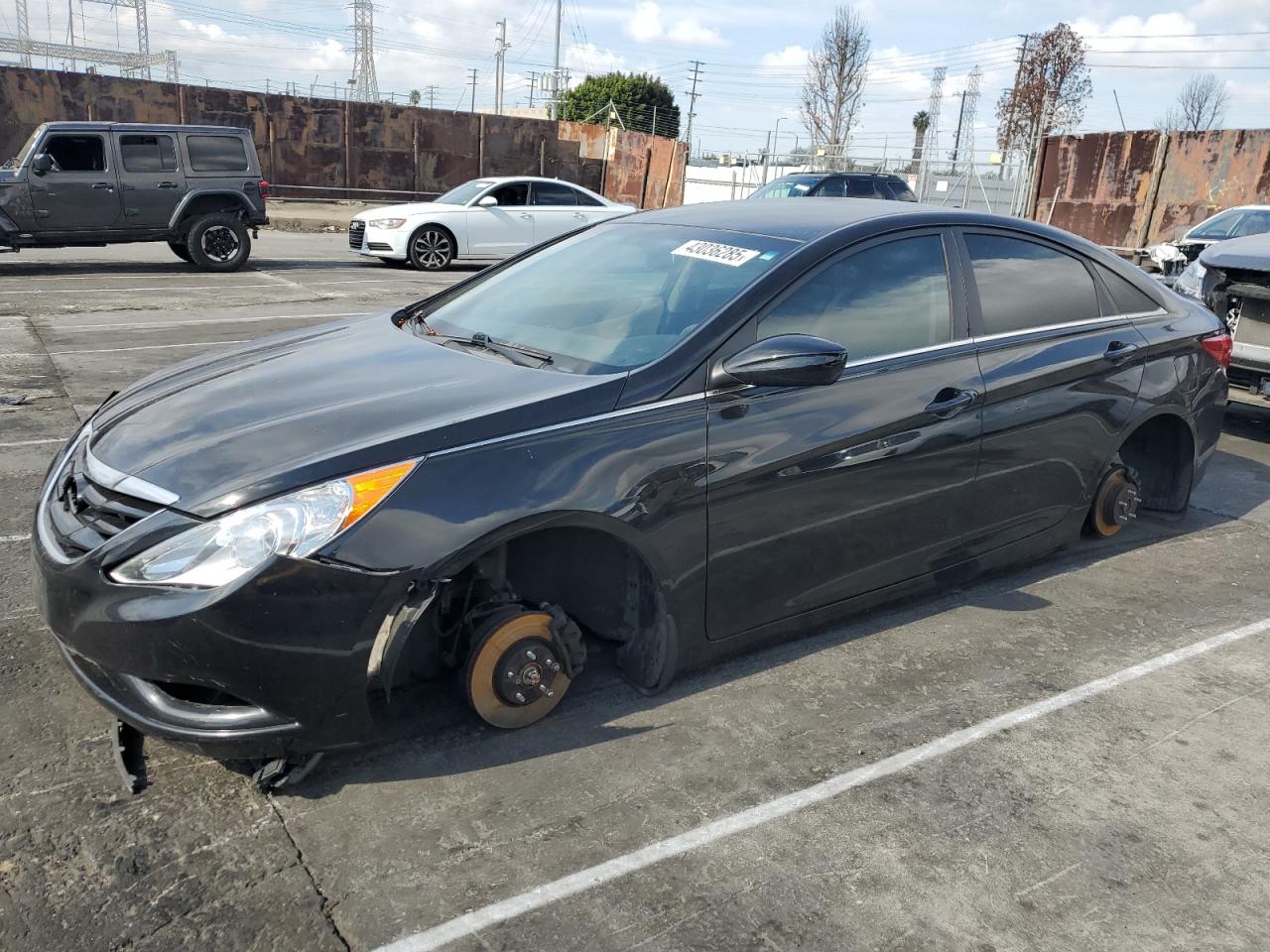 2013 Hyundai Sonata - Image 1