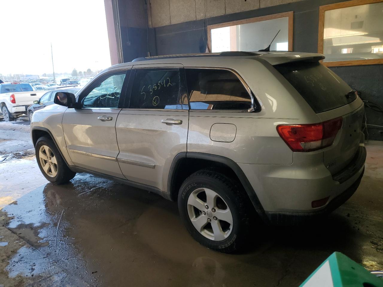 2011 Jeep Grand Cherokee - Image 2