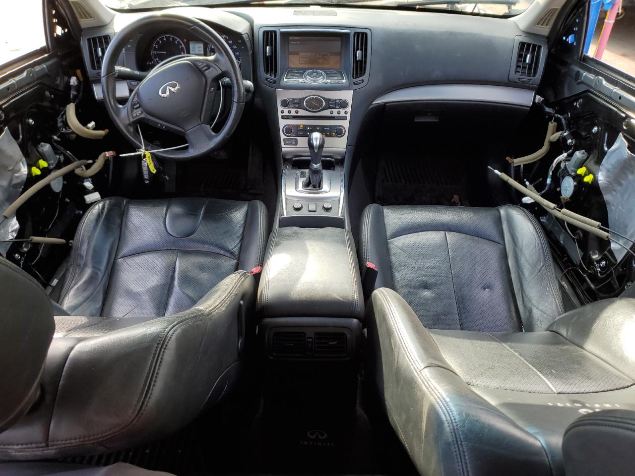 2011 Infiniti G - Image 8