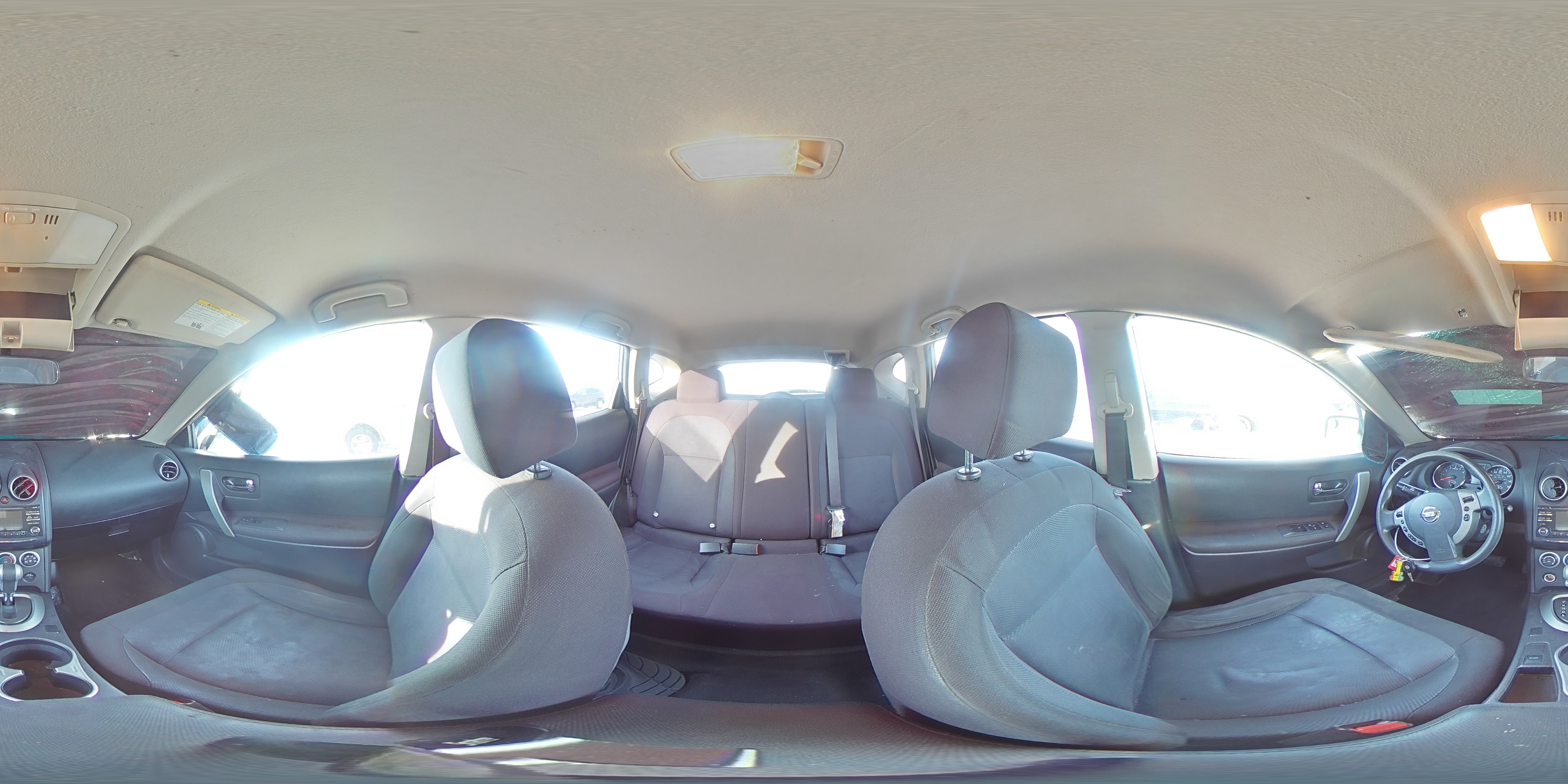 2015 Nissan Rogue - Image 13