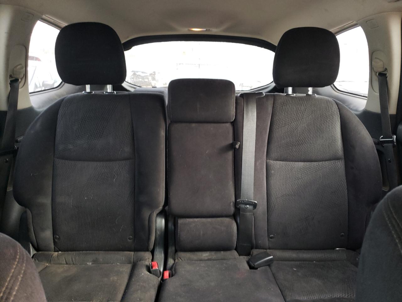 2015 Nissan Pathfinder - Image 10