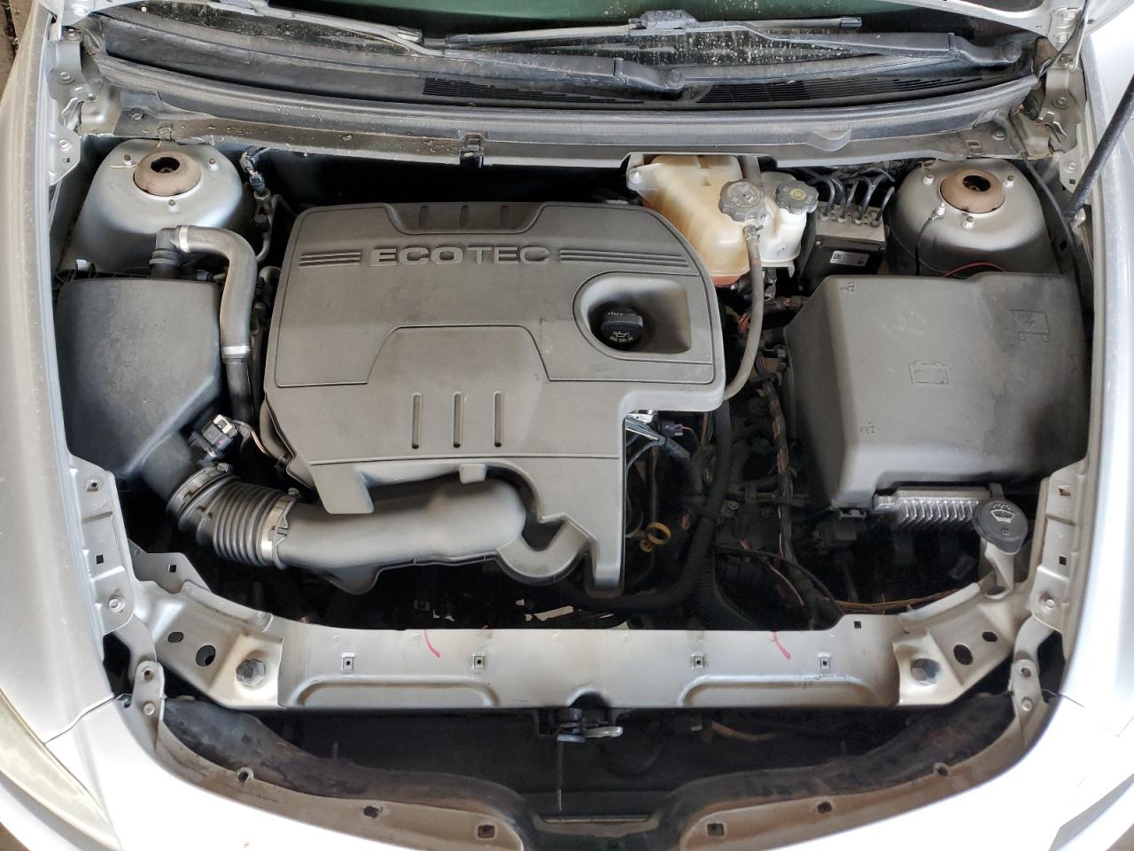 2012 Chevrolet Malibu - Image 11
