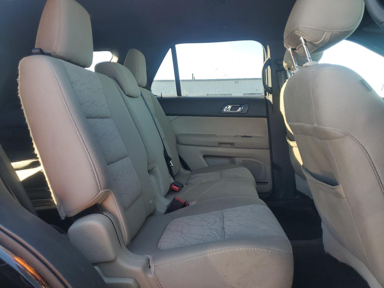 2013 Ford Explorer - Image 11