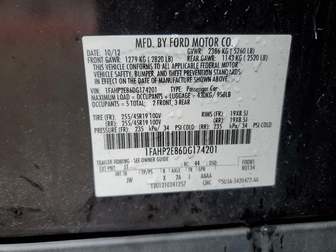 2013 Ford Taurus - Image 12